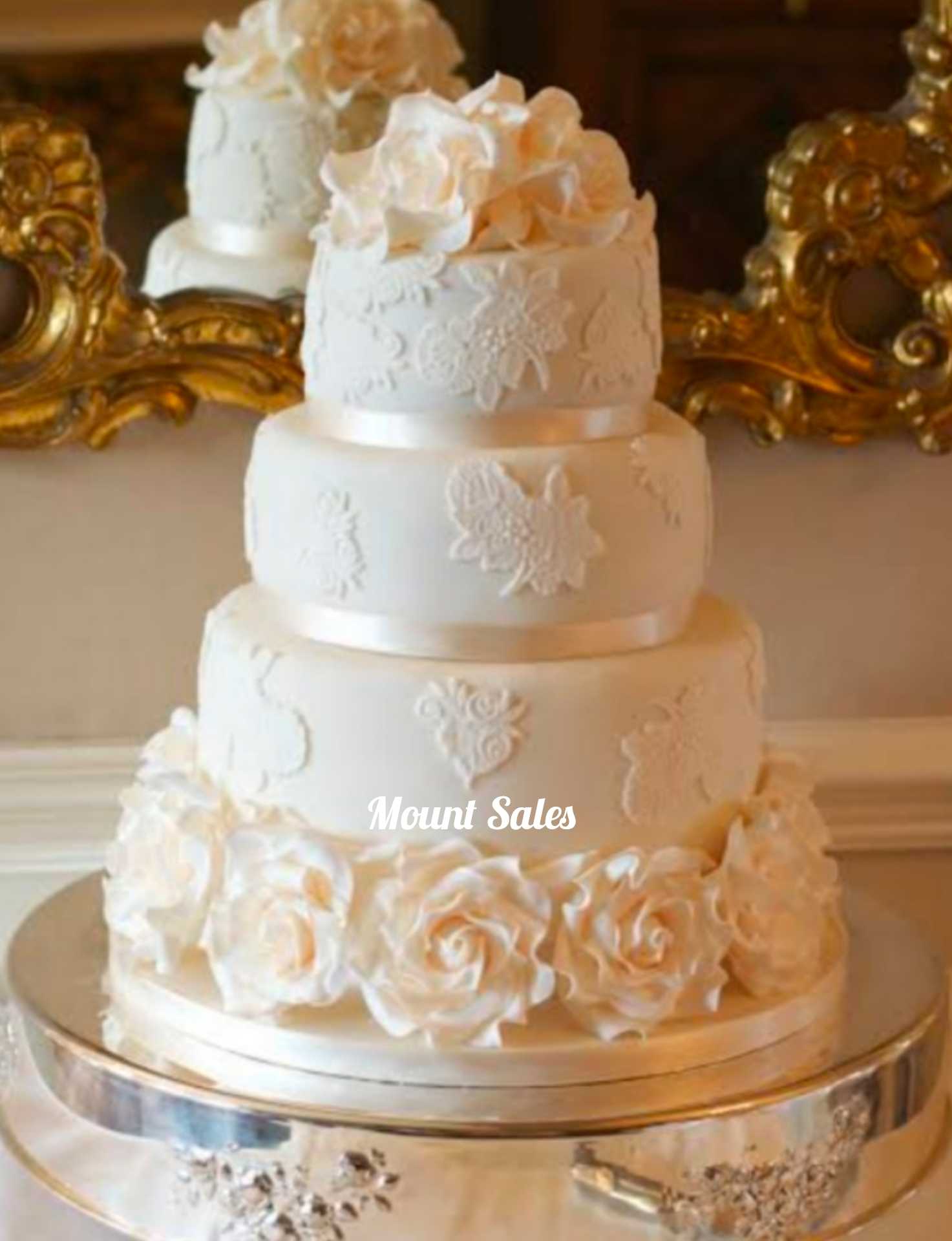 Premium RED N White Velvet Cake